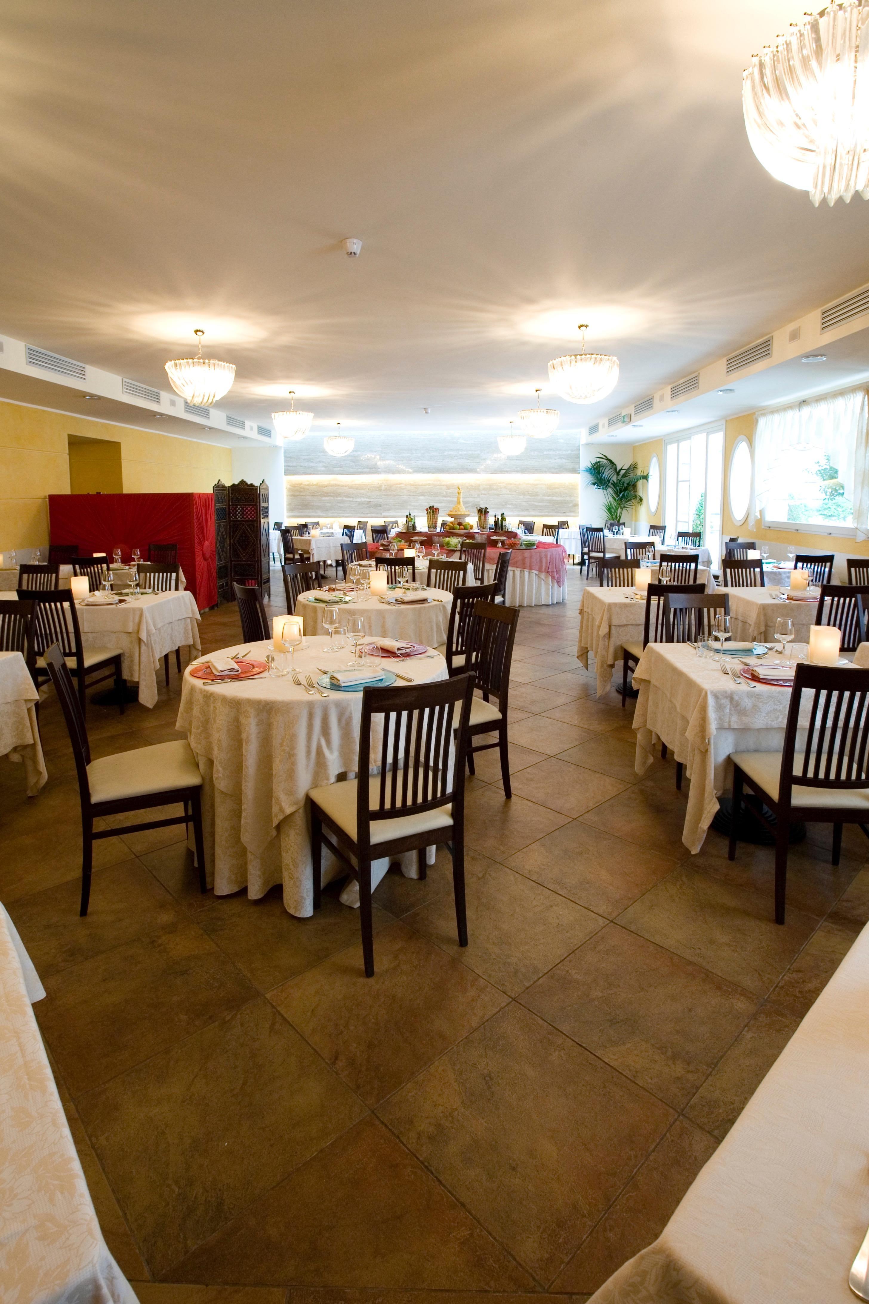 Hotel Helvetia Thermal Spa Porretta Terme Bagian luar foto